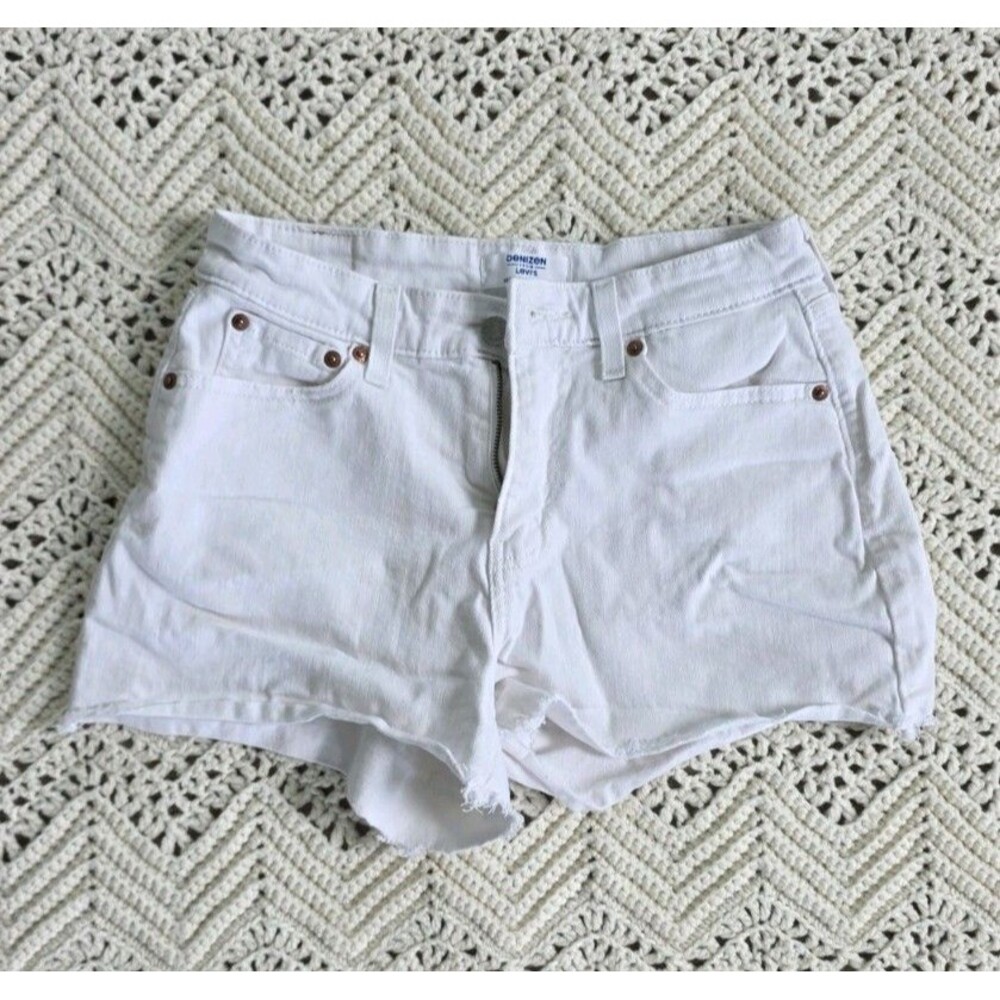 Levi's Denizen High Rise White Denim Shorts Women's W29 Raw Hem Stretch
